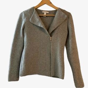 Women White house black market cardigan